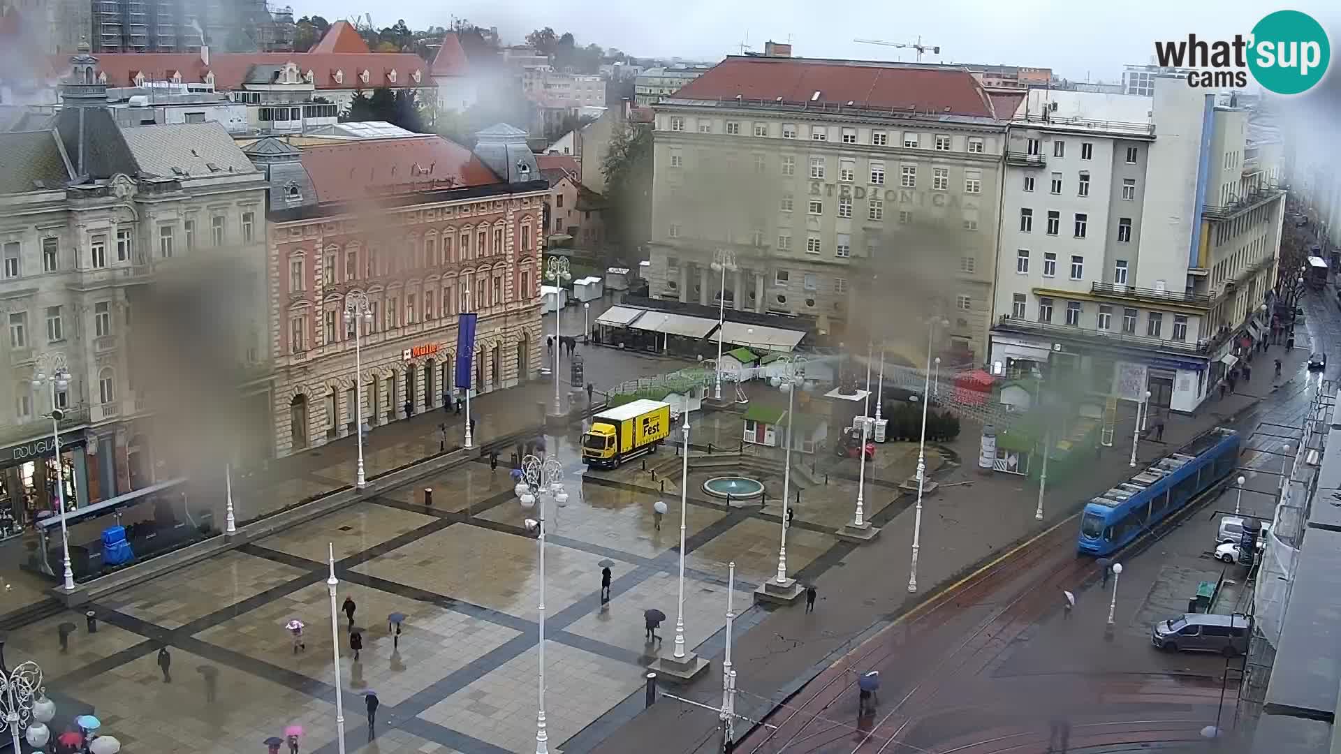 Trg Bana Jelačića v živo Zagreb – Hotel Dubrovnik