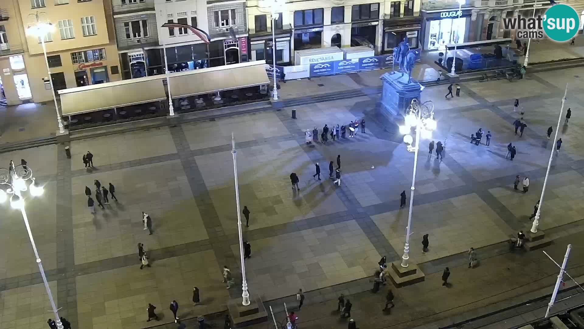 Ban Jelačić Platz  Live webcam Zagreb – Hotel Dubrovnik