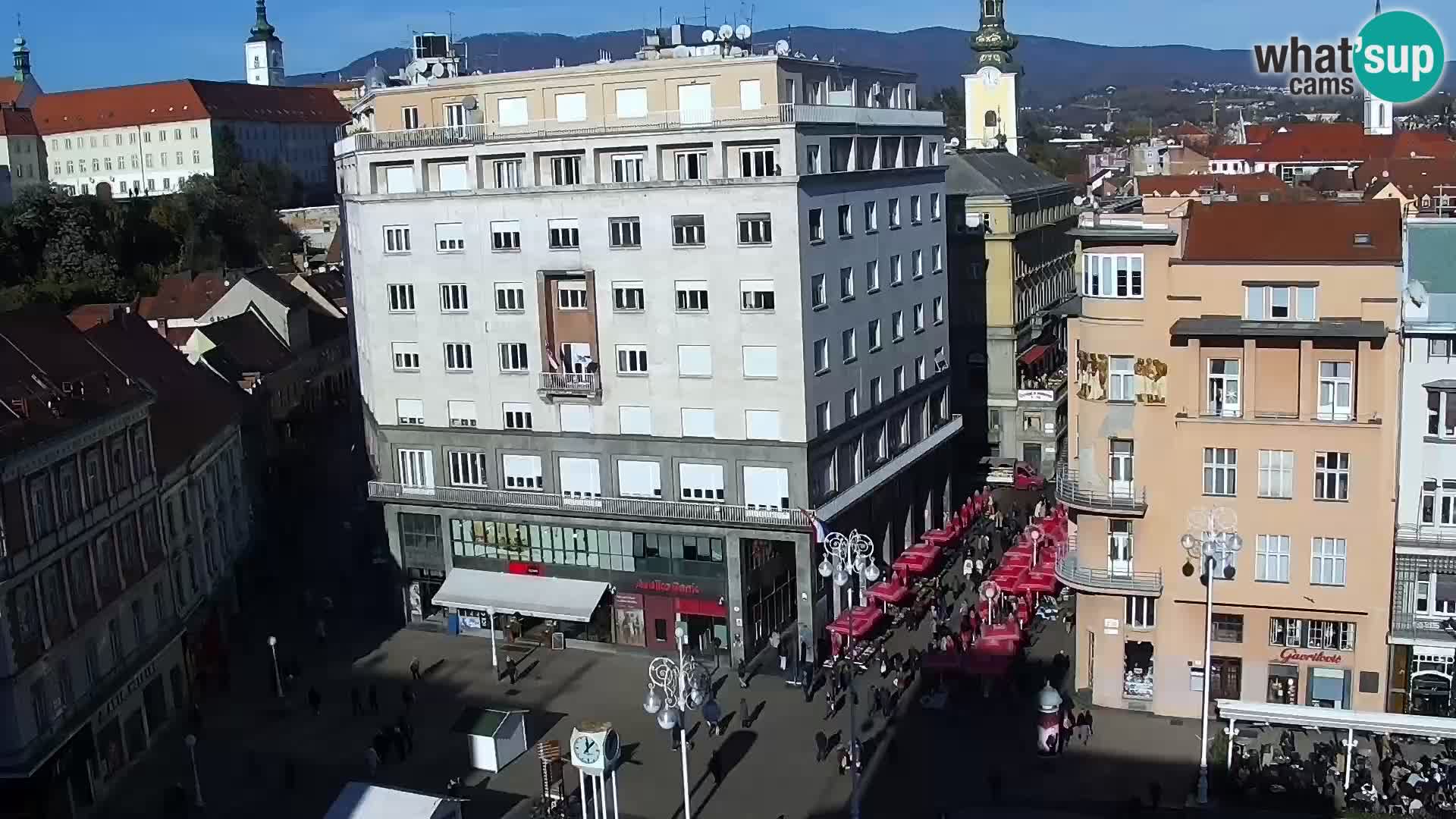 Trg Bana Jelačića v živo Zagreb – Hotel Dubrovnik