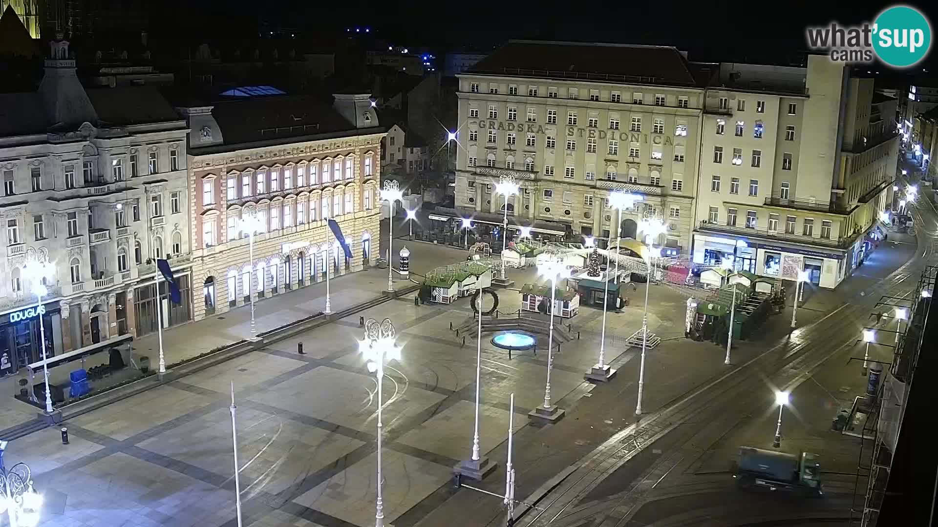 Piazza Ban Jelačić livecam Zagreb – Hotel Dubrovnik