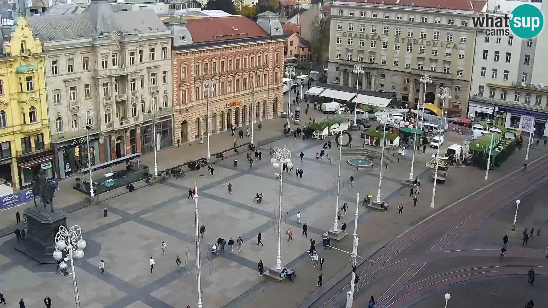 Trg Bana Jelačića v živo Zagreb – Hotel Dubrovnik