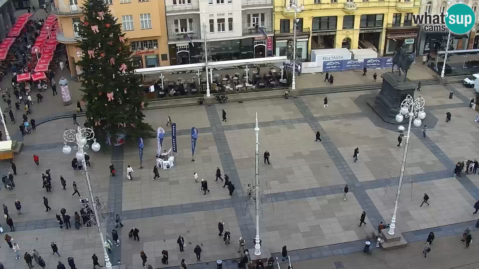 Trg Bana Jelačića v živo Zagreb – Hotel Dubrovnik