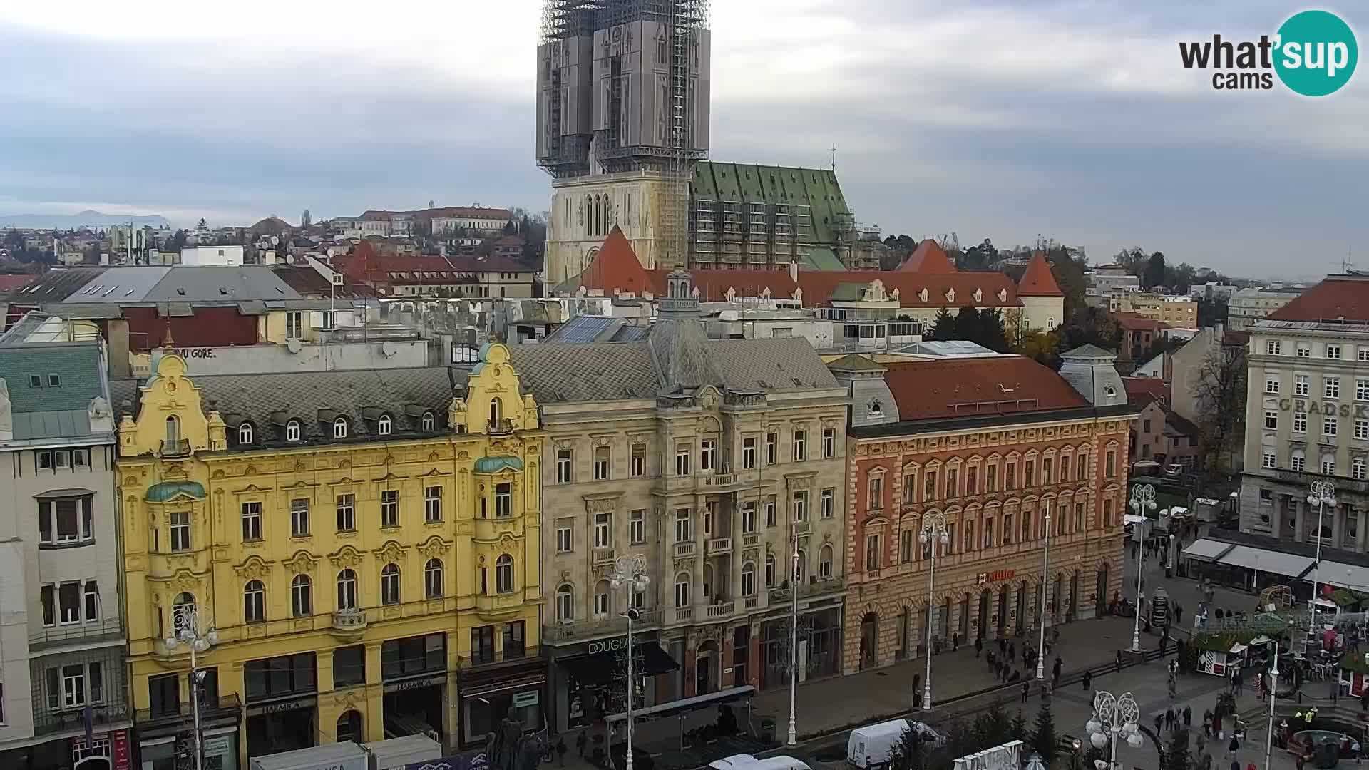 Web kamera Zagreb – Trg Bana Jelačića