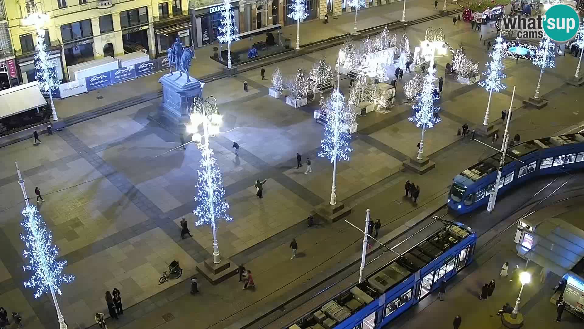 Trg Bana Jelačića v živo Zagreb – Hotel Dubrovnik