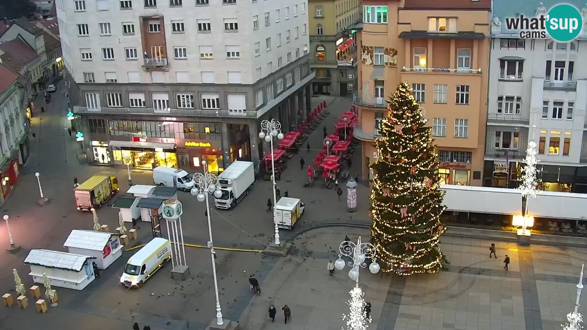 Trg Bana Jelačića web kamera Zagreb – Hotel Dubrovnik