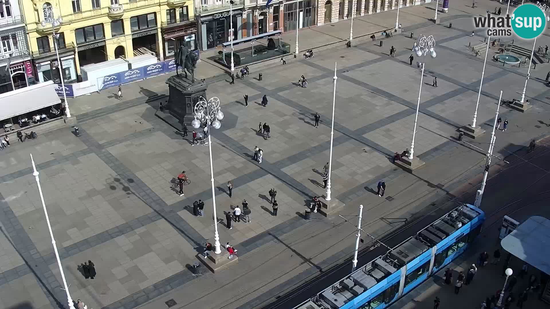 Zagreb – Bana Jelačića square panorama