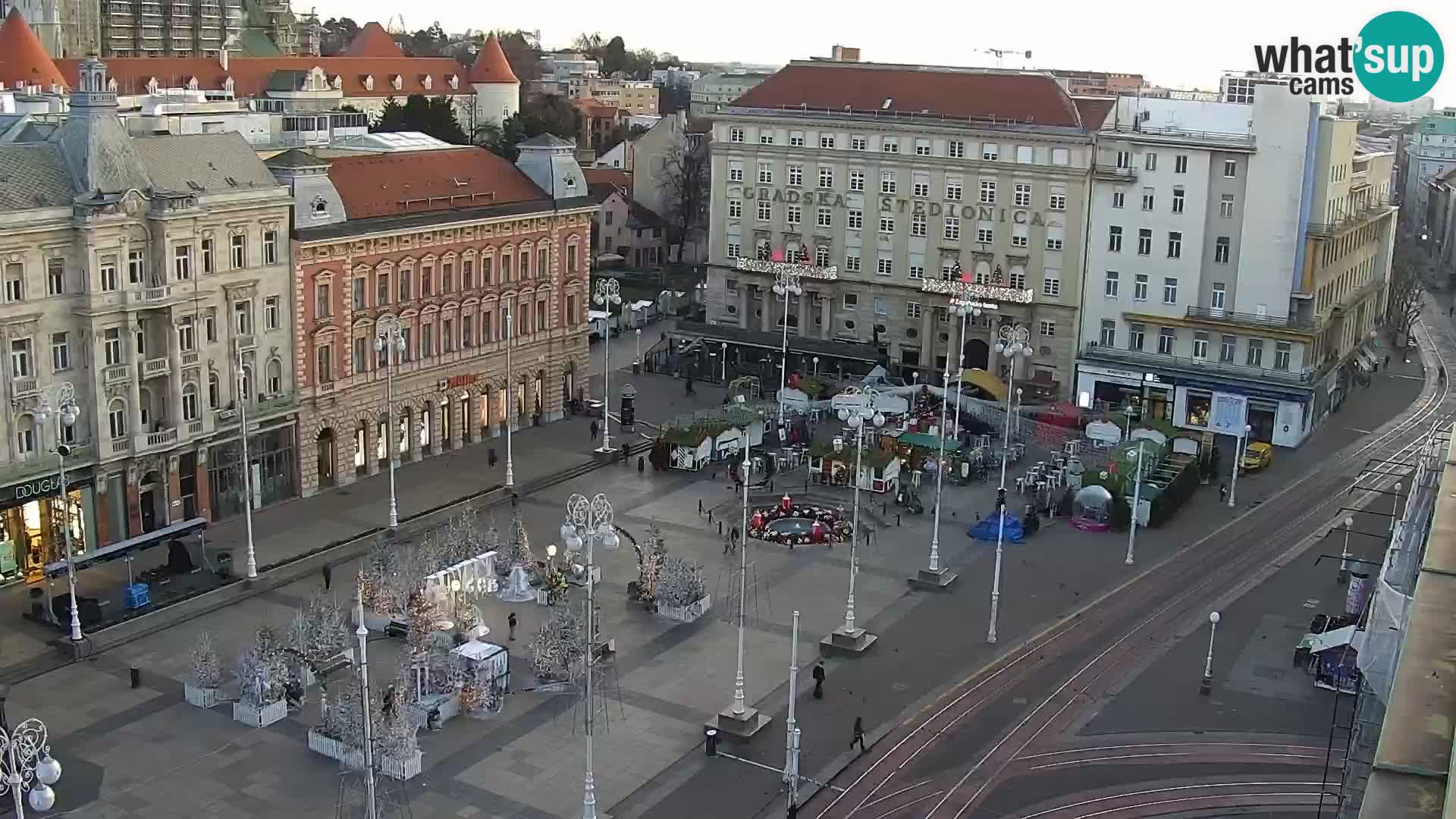 Ban Jelačić live cam Zagreb – Hotel Dubrovnik