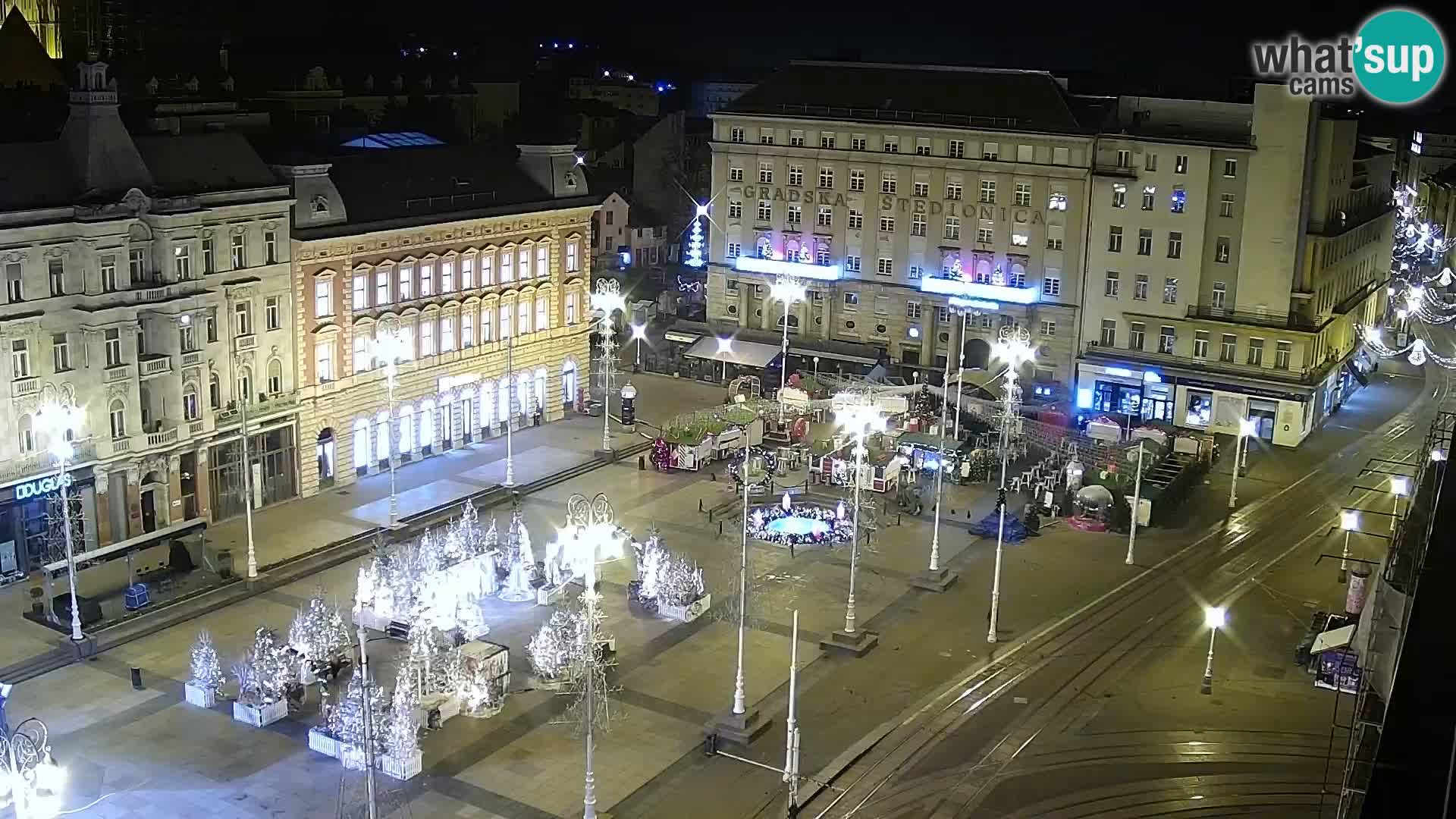 Ban Jelačić Platz  Live webcam Zagreb – Hotel Dubrovnik