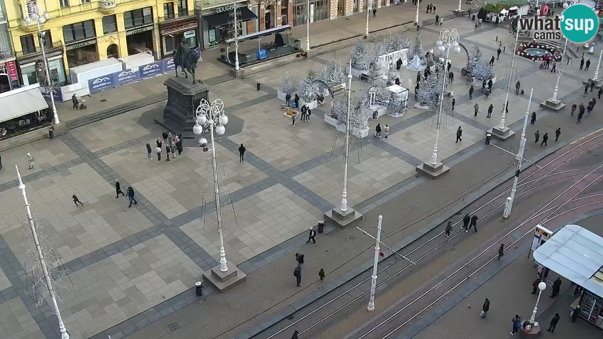 Ban Jelačić Platz  Live webcam Zagreb – Hotel Dubrovnik