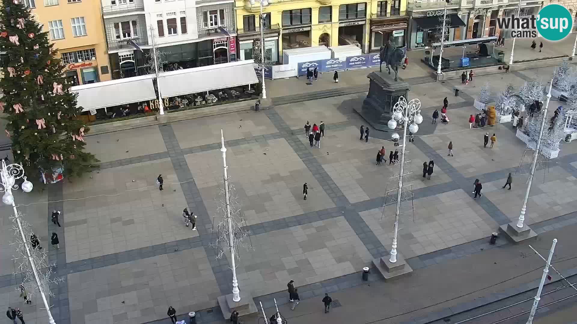 Ban Jelačić Platz  Live webcam Zagreb – Hotel Dubrovnik