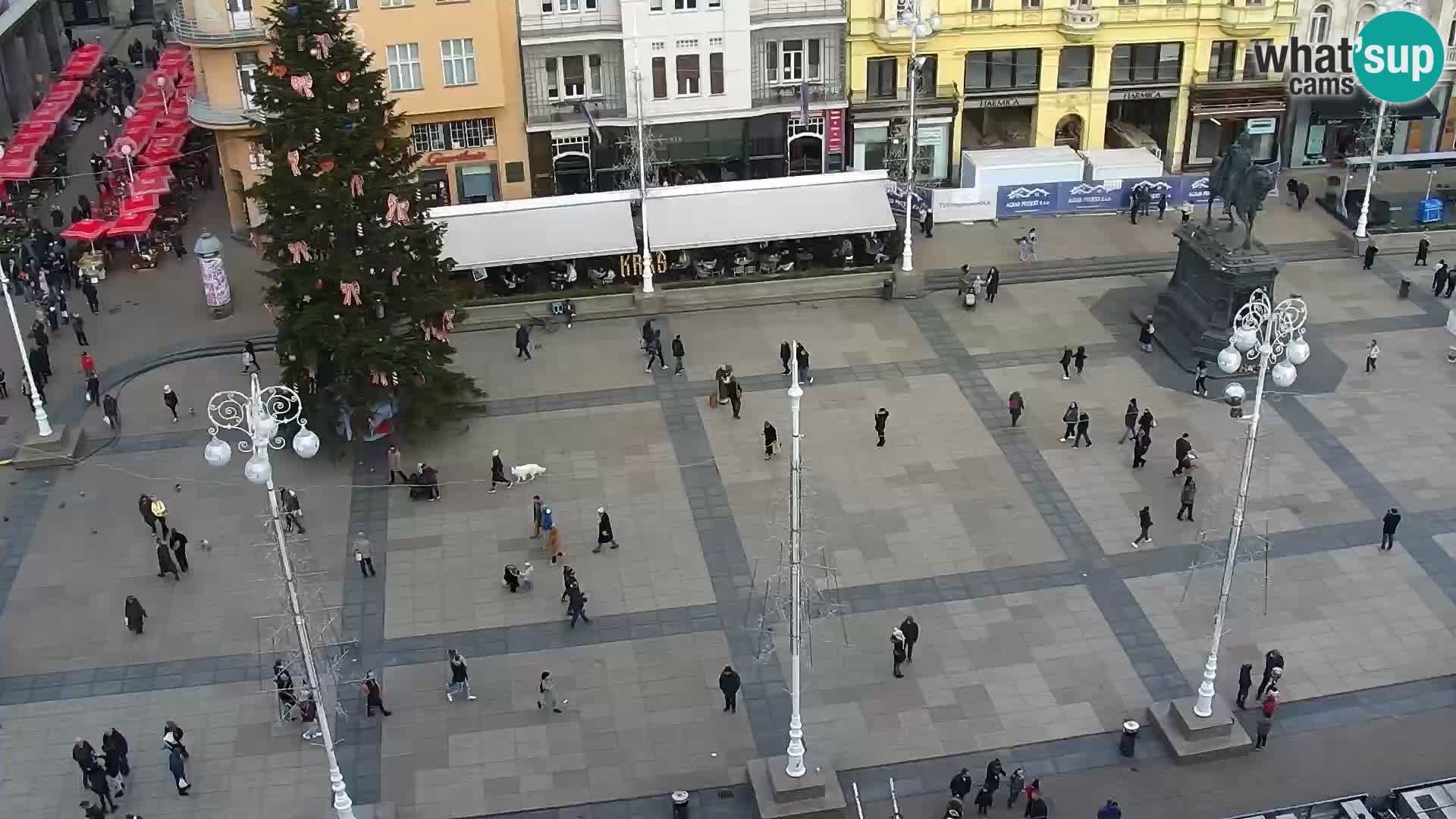 Trg Bana Jelačića web kamera Zagreb – Hotel Dubrovnik