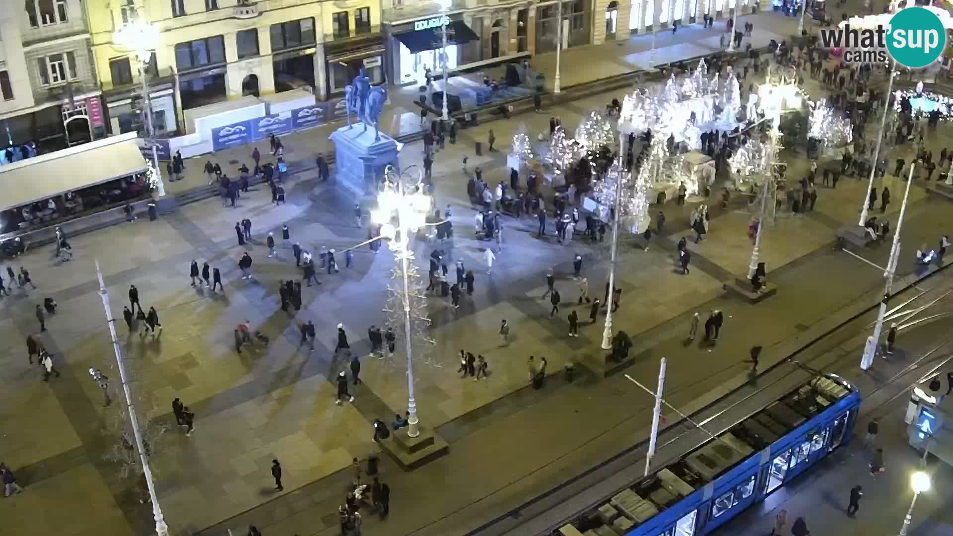 Plaza Ban Jelačić camera en vivo Zagreb – Hotel Dubrovnik