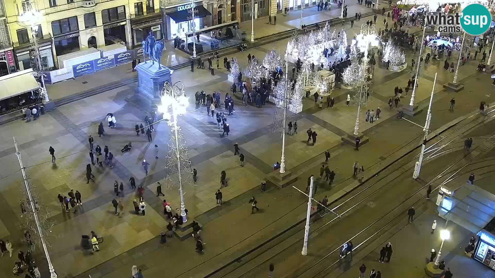 Ban Jelačić Platz  Live webcam Zagreb – Hotel Dubrovnik