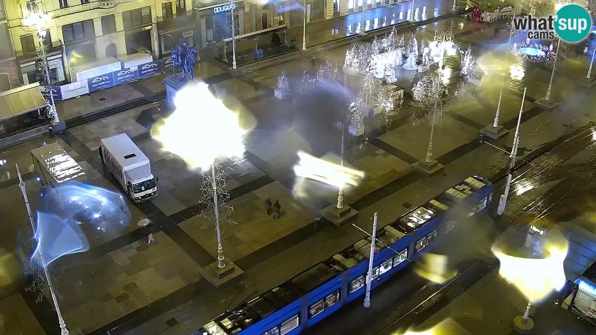 Piazza Ban Jelačić livecam Zagreb – Hotel Dubrovnik