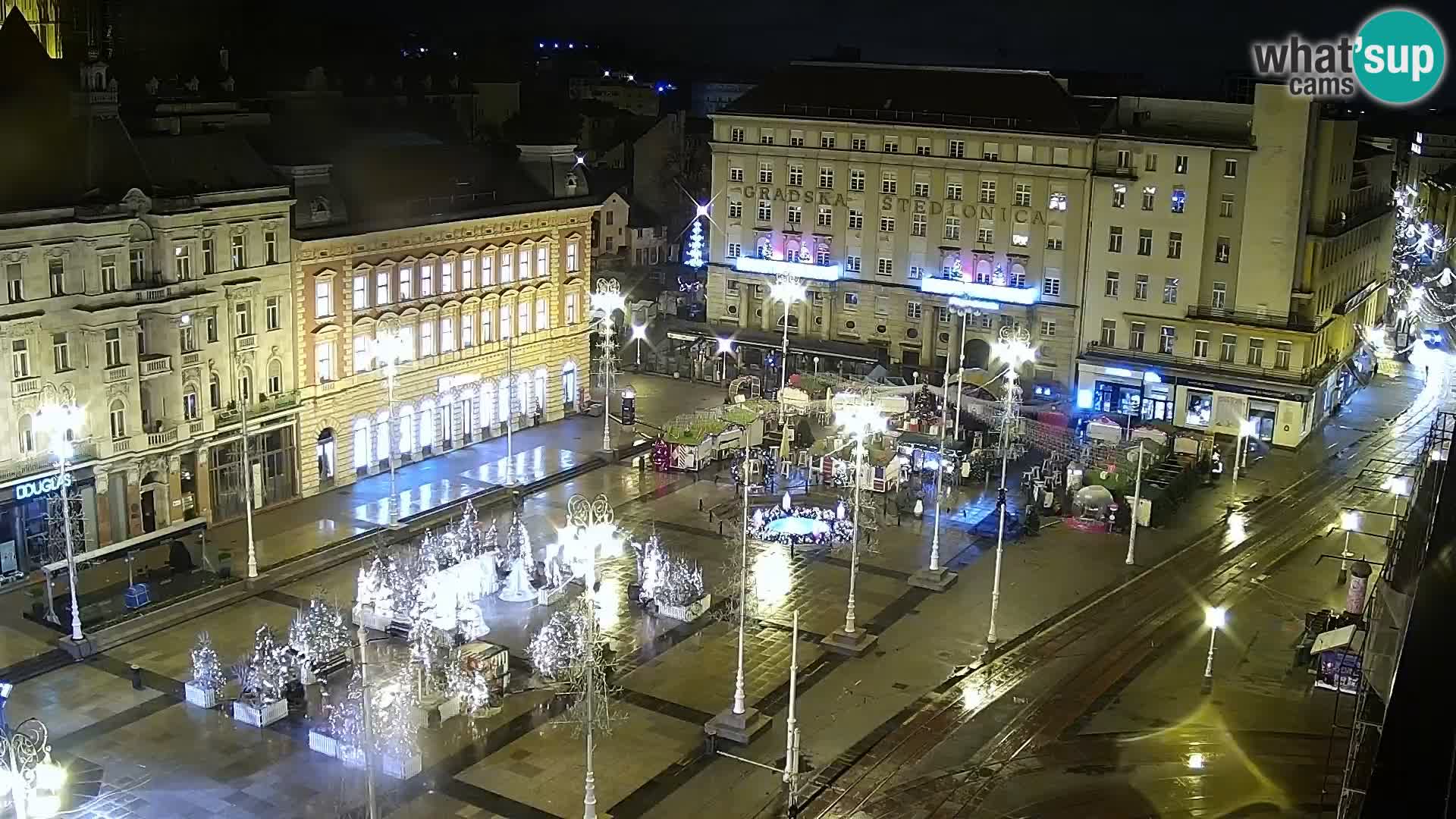 Trg Bana Jelačića v živo Zagreb – Hotel Dubrovnik