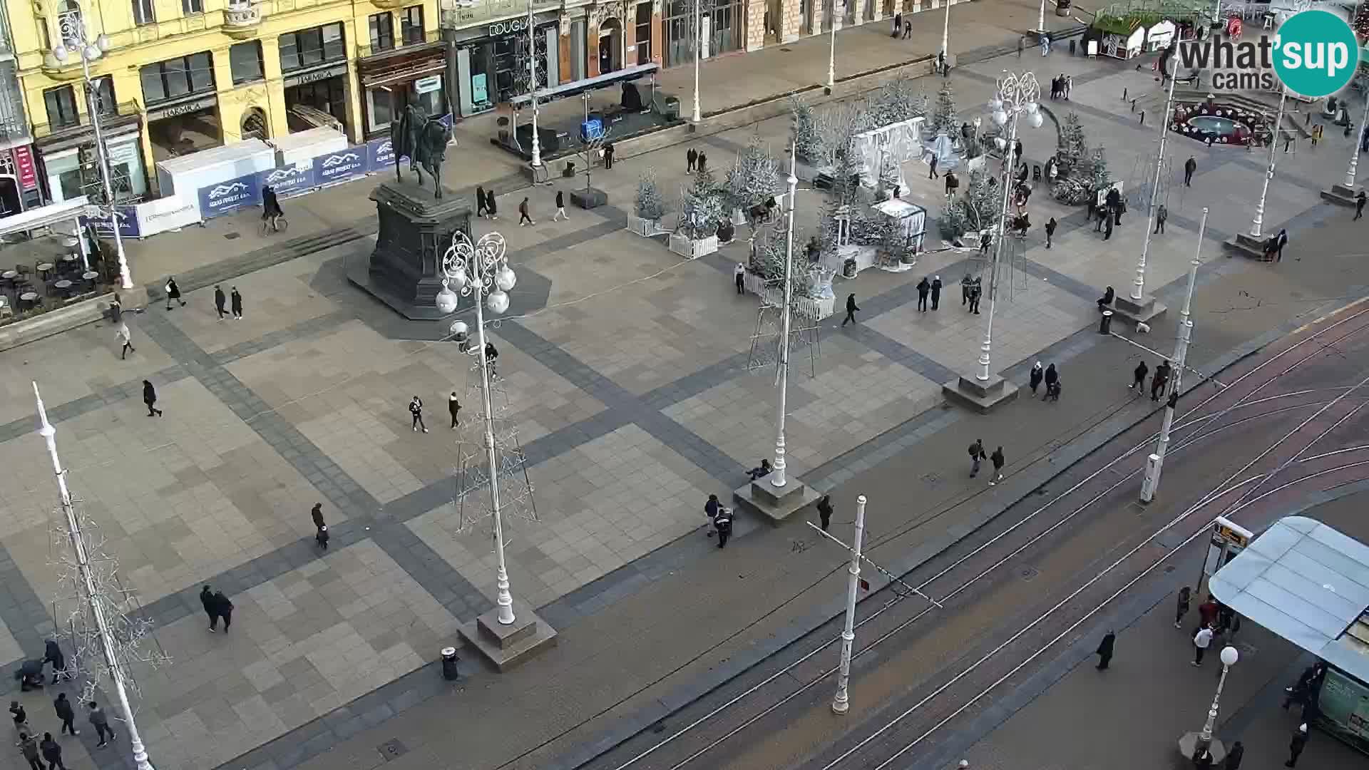 Piazza Ban Jelačić livecam Zagreb – Hotel Dubrovnik