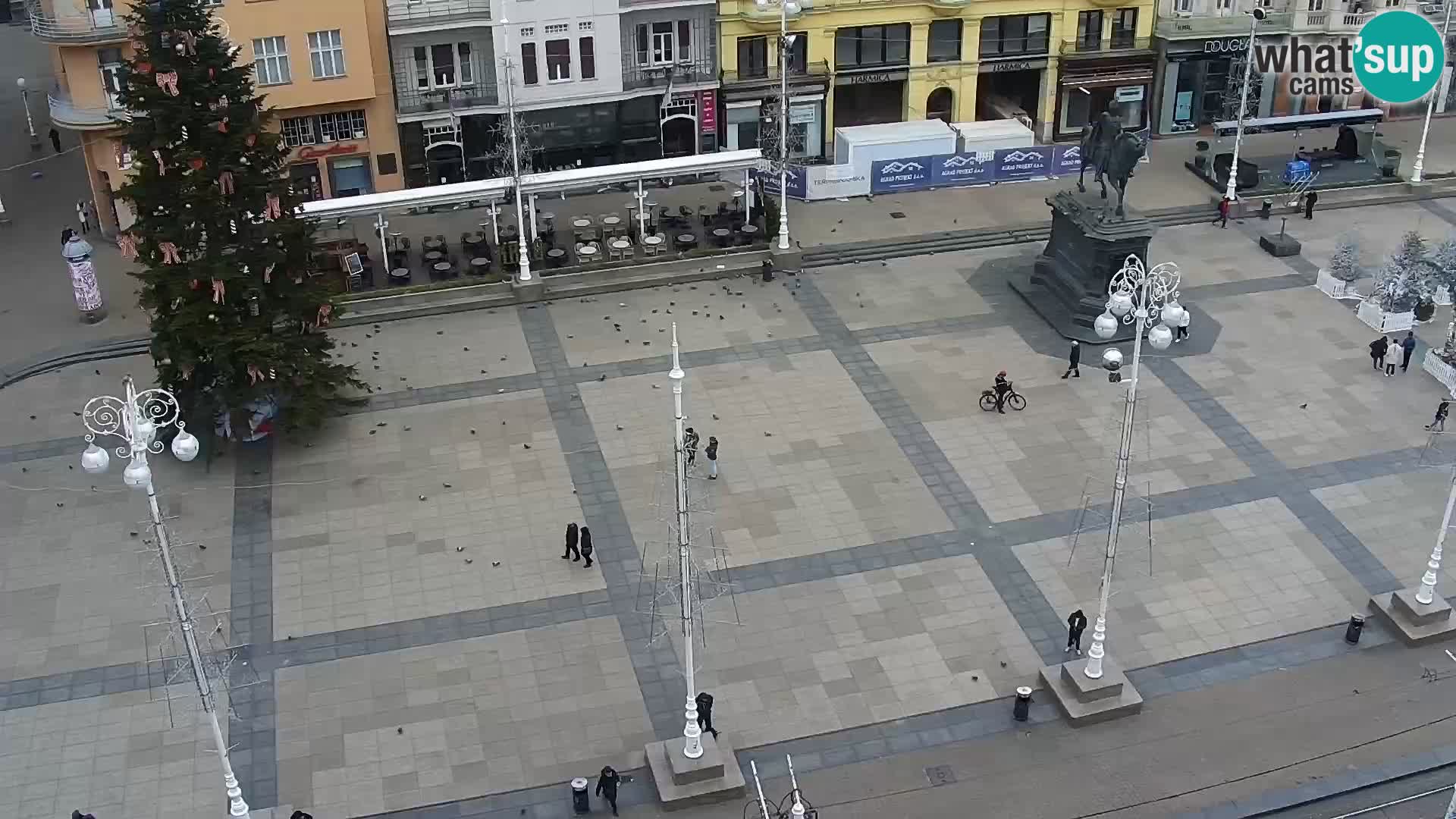 Piazza Ban Jelačić livecam Zagreb – Hotel Dubrovnik