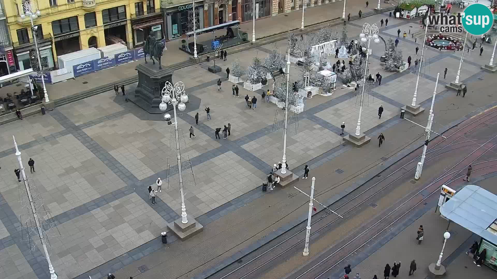 Zagreb – Bana Jelačića square panorama