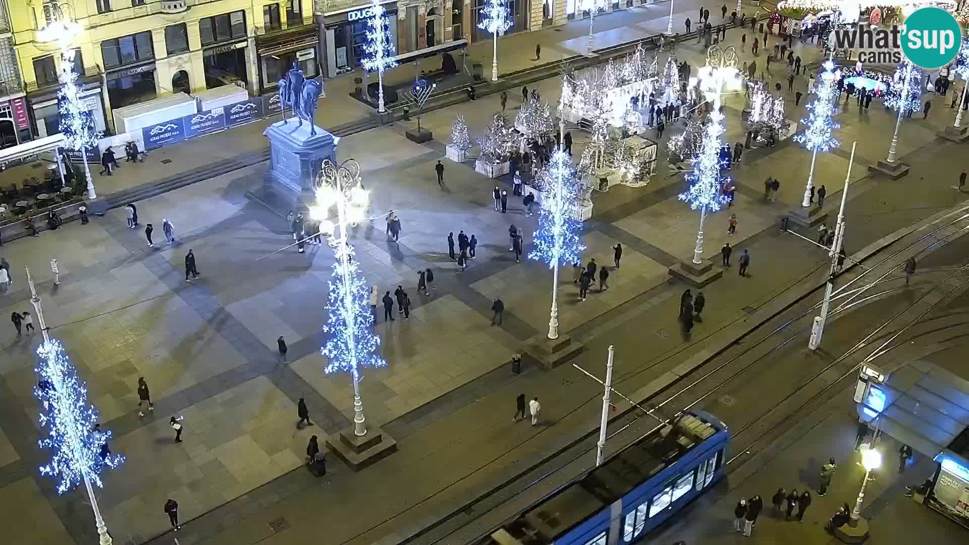 Ban Jelačić Platz  Live webcam Zagreb – Hotel Dubrovnik