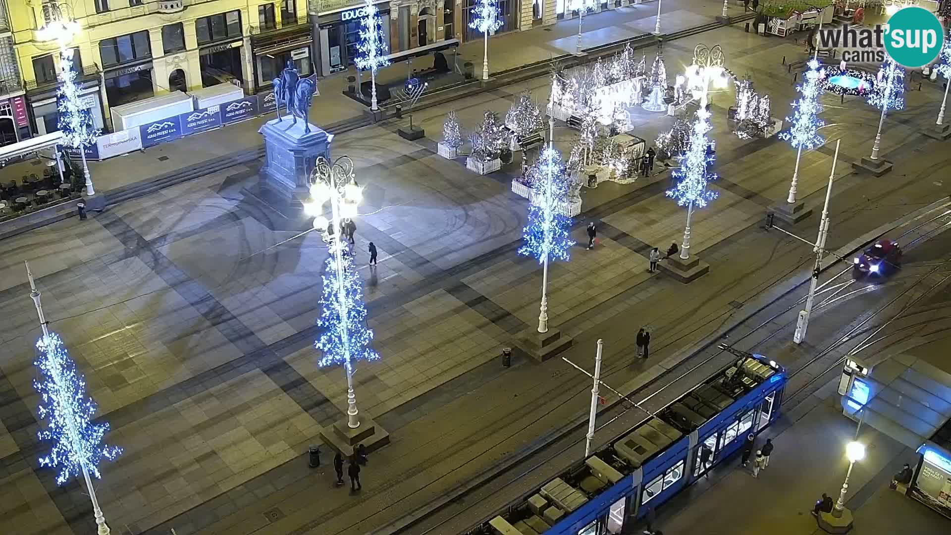 Zagreb – Bana Jelačića square panorama