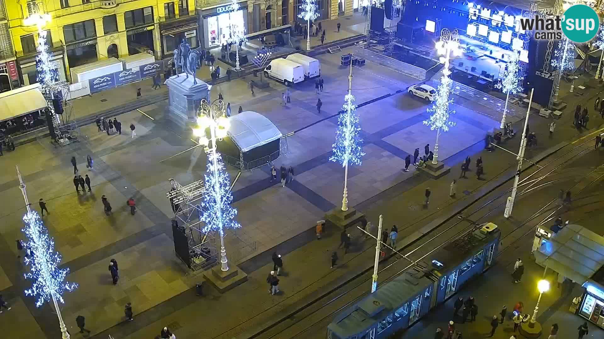 Piazza Ban Jelačić livecam Zagreb – Hotel Dubrovnik