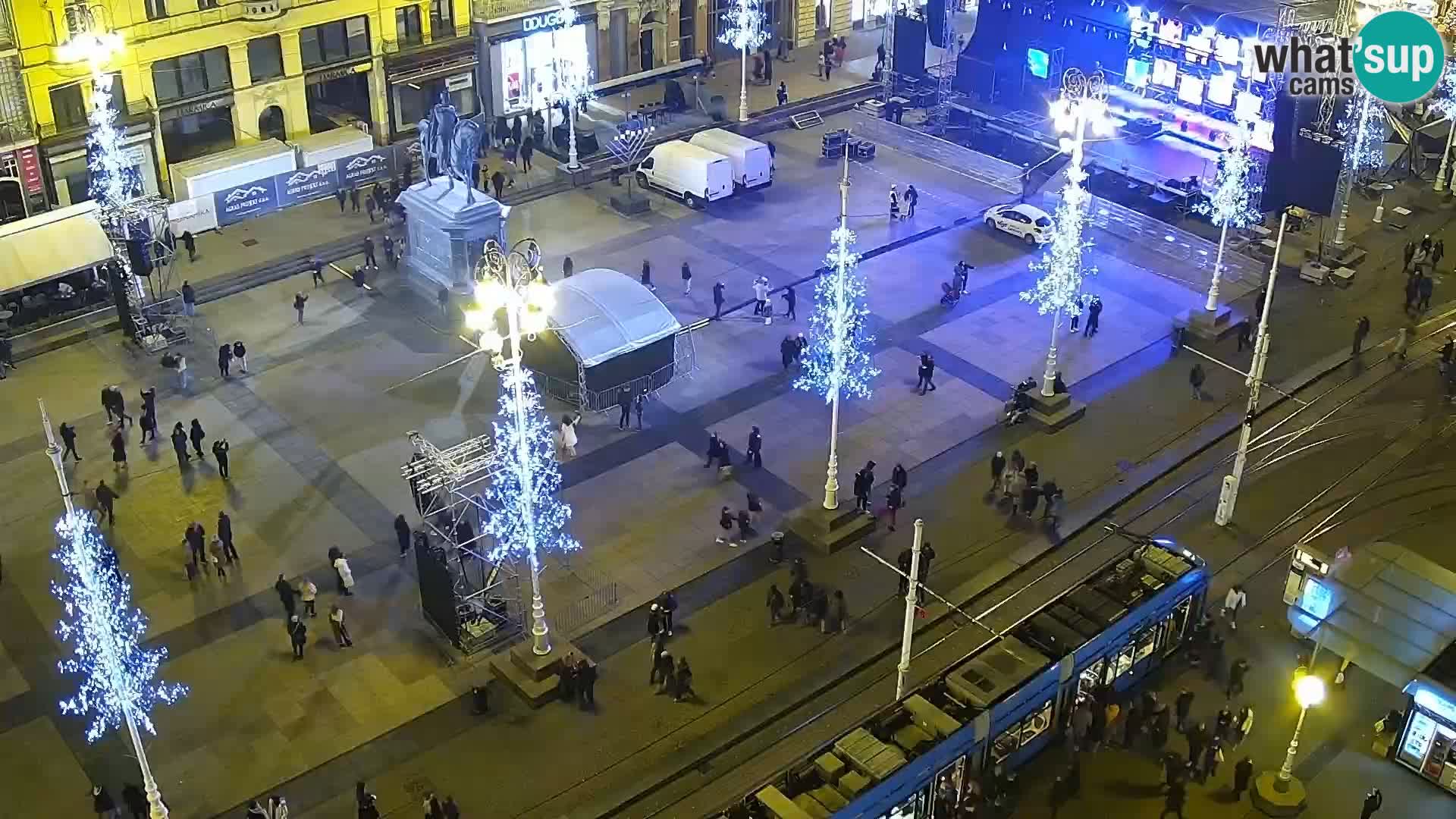 Ban Jelačić Platz  Live webcam Zagreb – Hotel Dubrovnik