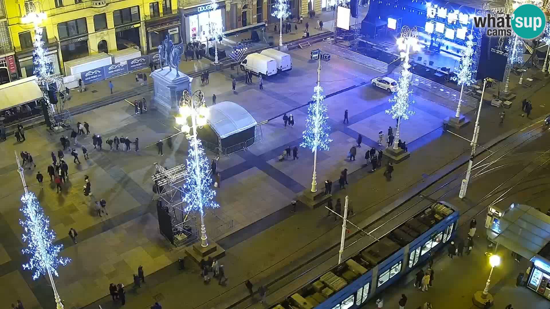 Zagreb – Bana Jelačića square panorama