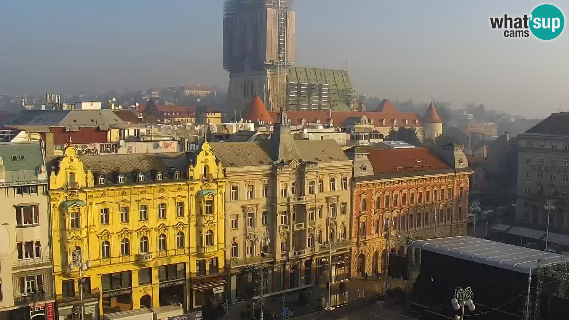 LIVE Webcam Zagreb Hotel Dubrovnik | Ban Jelačić square