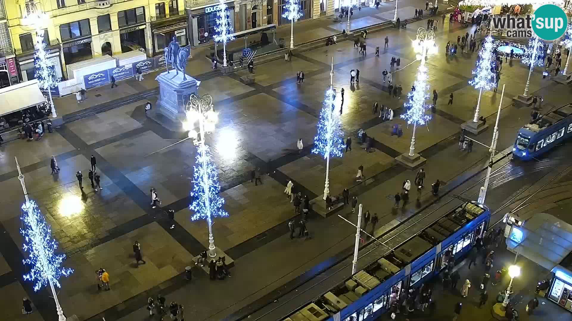 Zagreb – Bana Jelačića square panorama