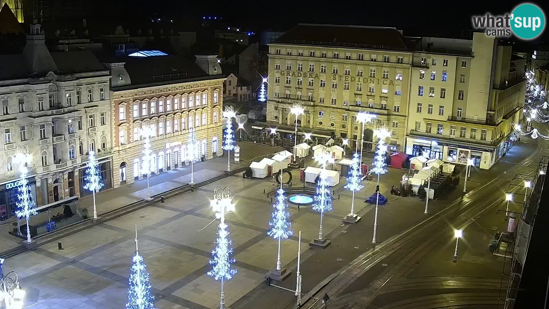 Trg Bana Jelačića v živo Zagreb – Hotel Dubrovnik