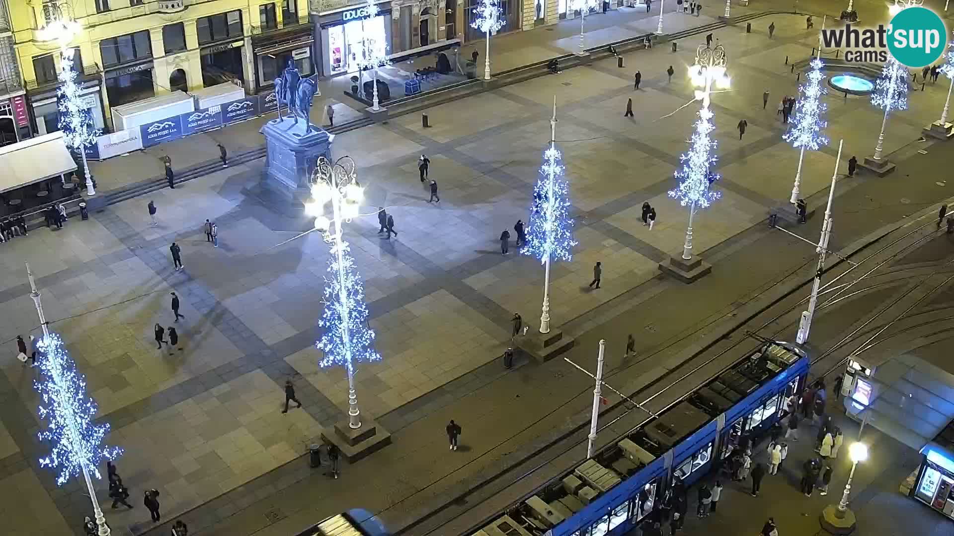 Zagreb – Bana Jelačića square panorama