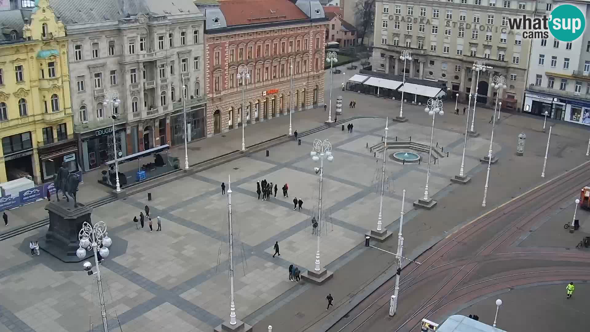 LIVE Webcam Zagreb Hotel Dubrovnik | Ban Jelačić square