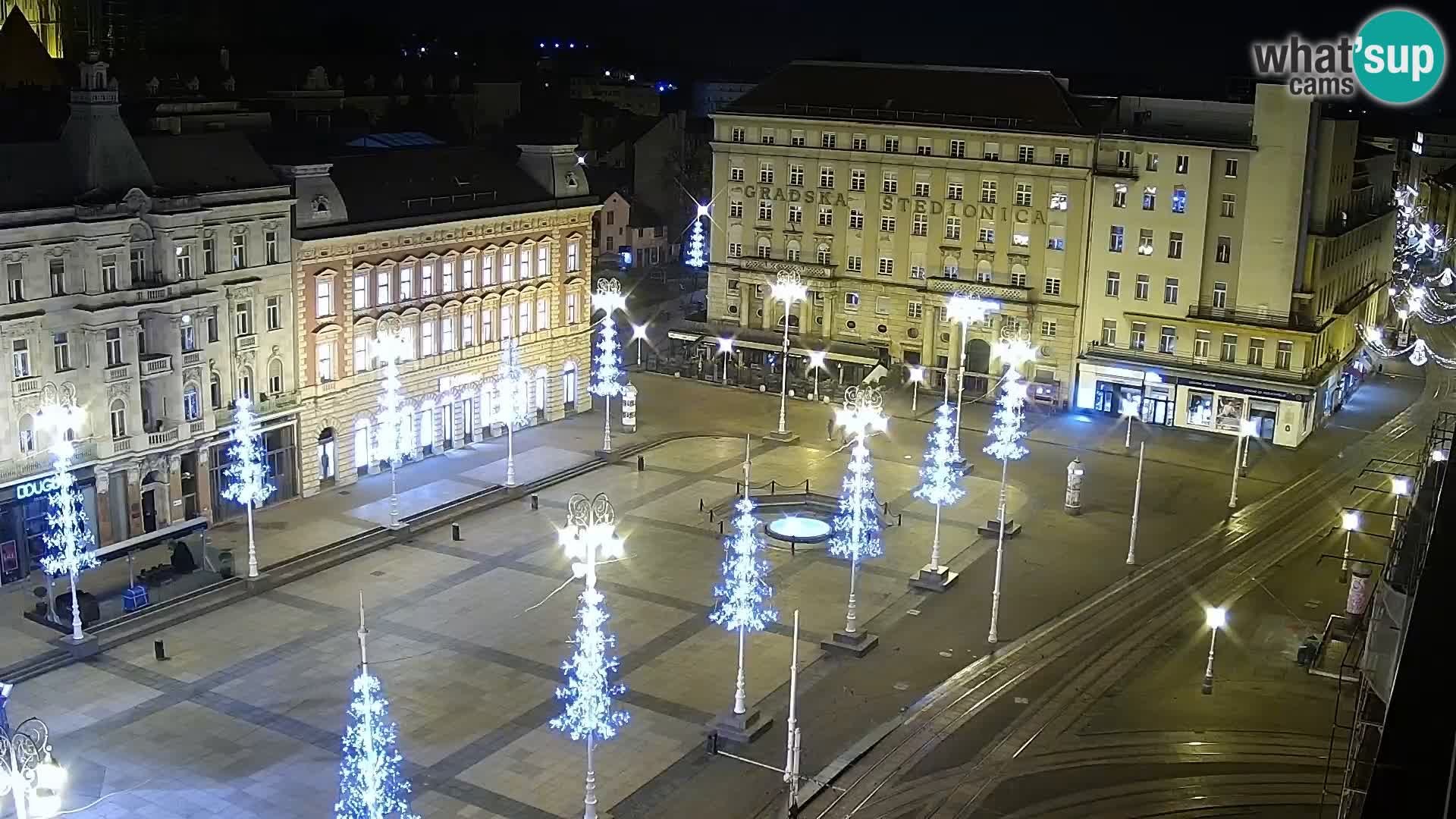 Zagreb – Bana Jelačića square panorama