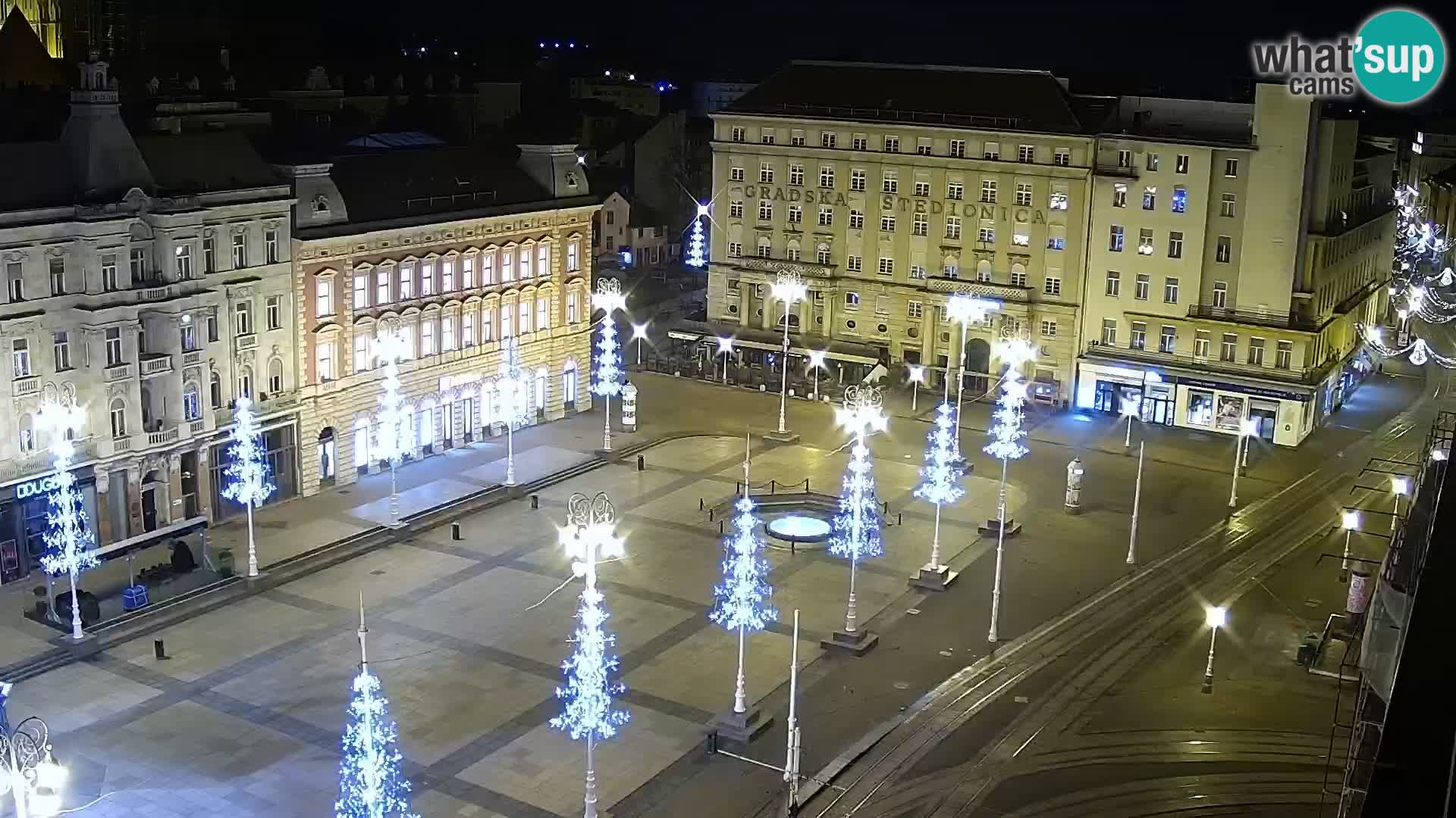 LIVE Webcam Zagreb Hotel Dubrovnik | Ban Jelačić square