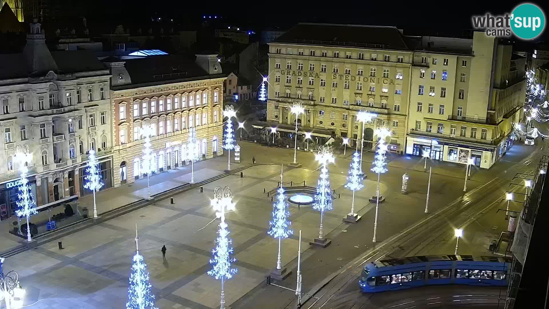 Piazza Ban Jelačić livecam Zagreb – Hotel Dubrovnik