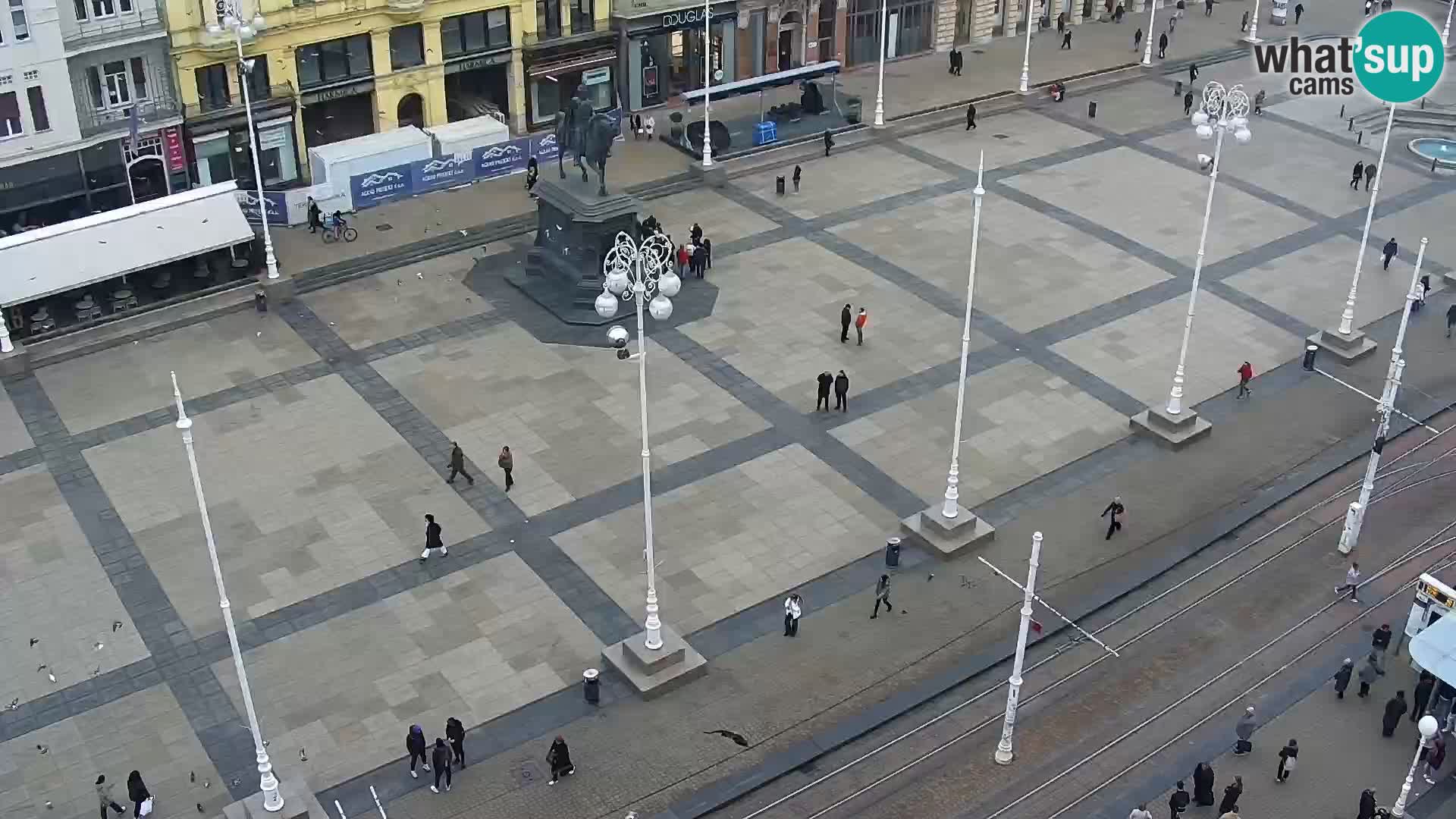 Zagreb – Bana Jelačića square panorama