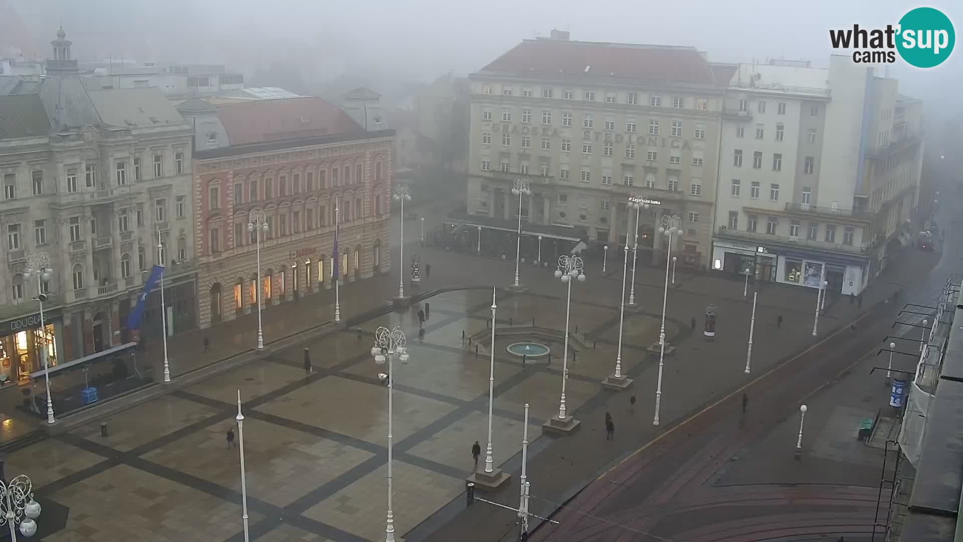 LIVE Webcam Zagreb Hotel Dubrovnik | Ban Jelačić square