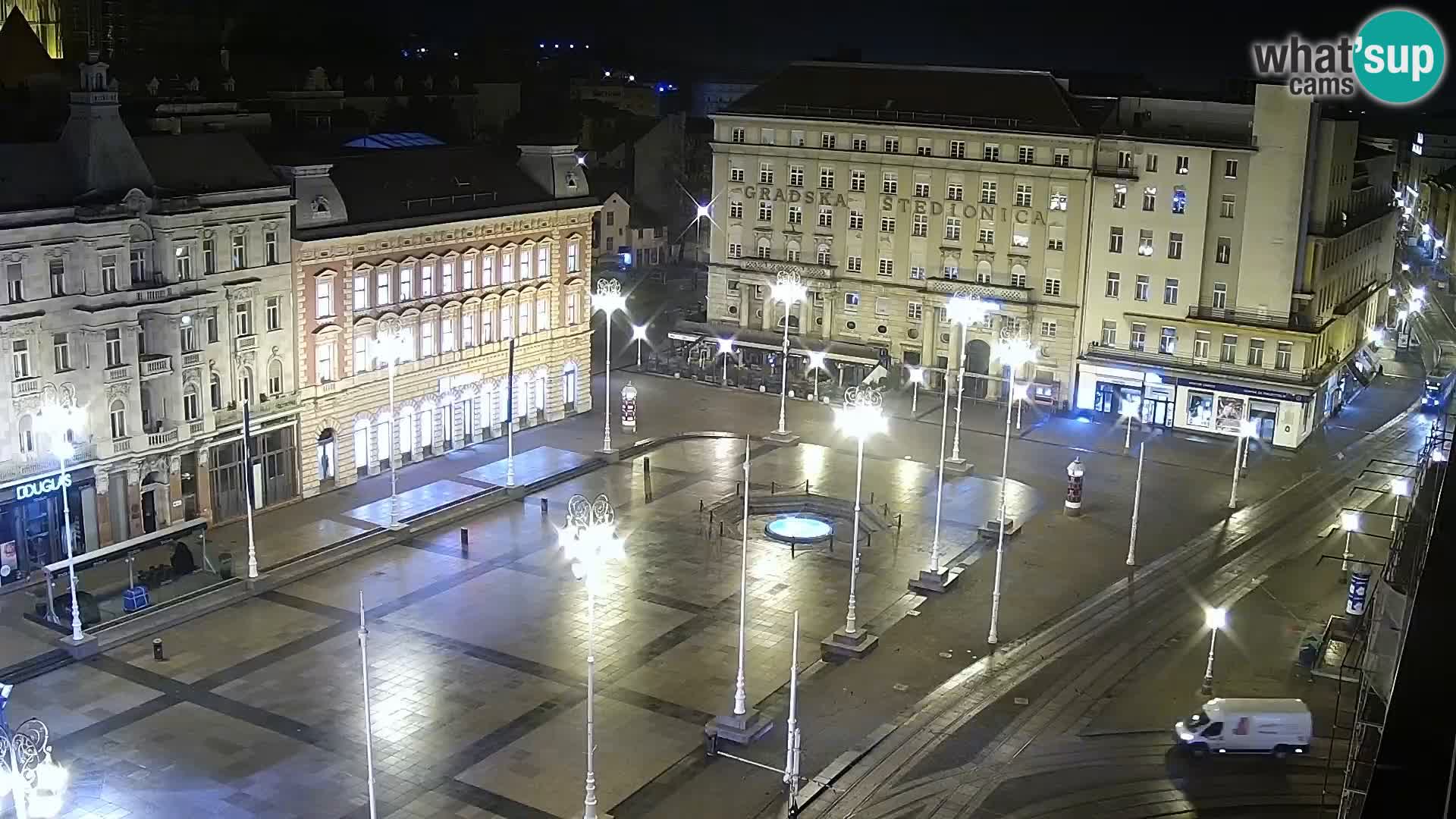 LIVE Webcam Zagreb Hotel Dubrovnik | Ban Jelačić square