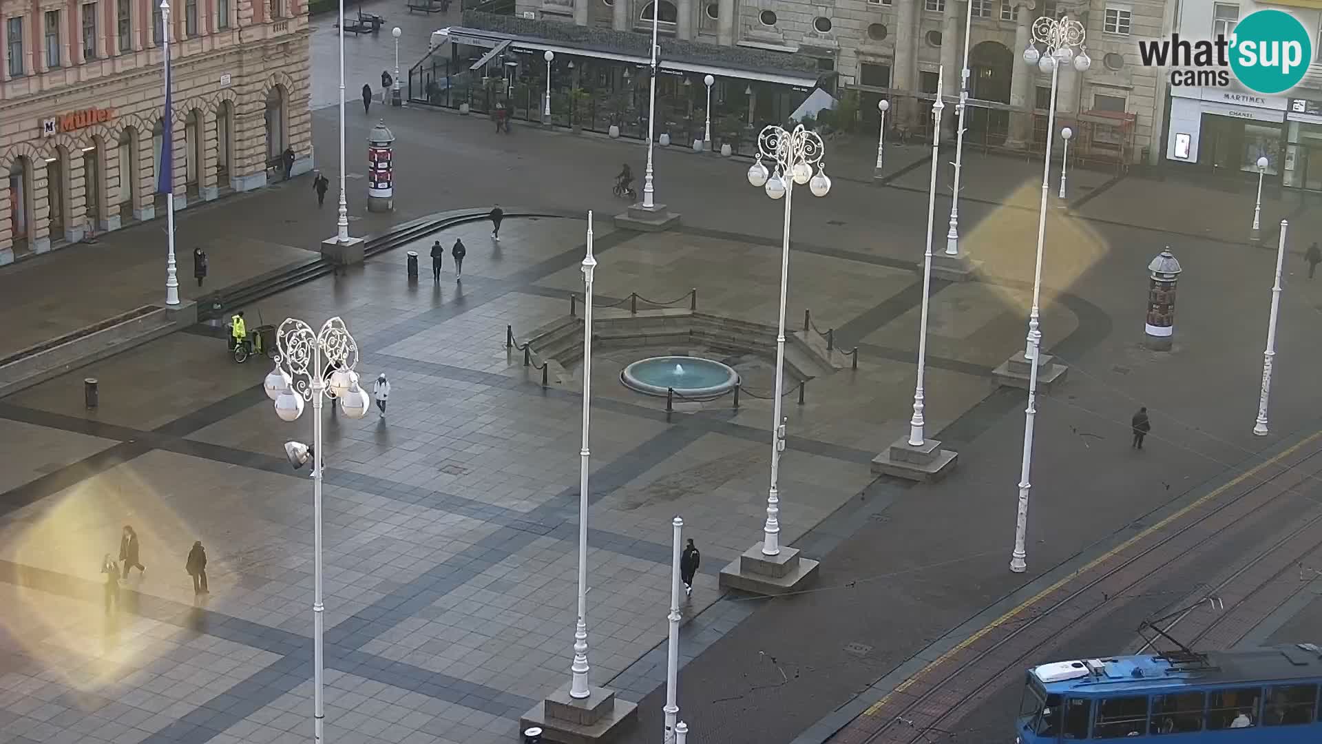 Piazza Ban Jelačić livecam Zagreb – Hotel Dubrovnik