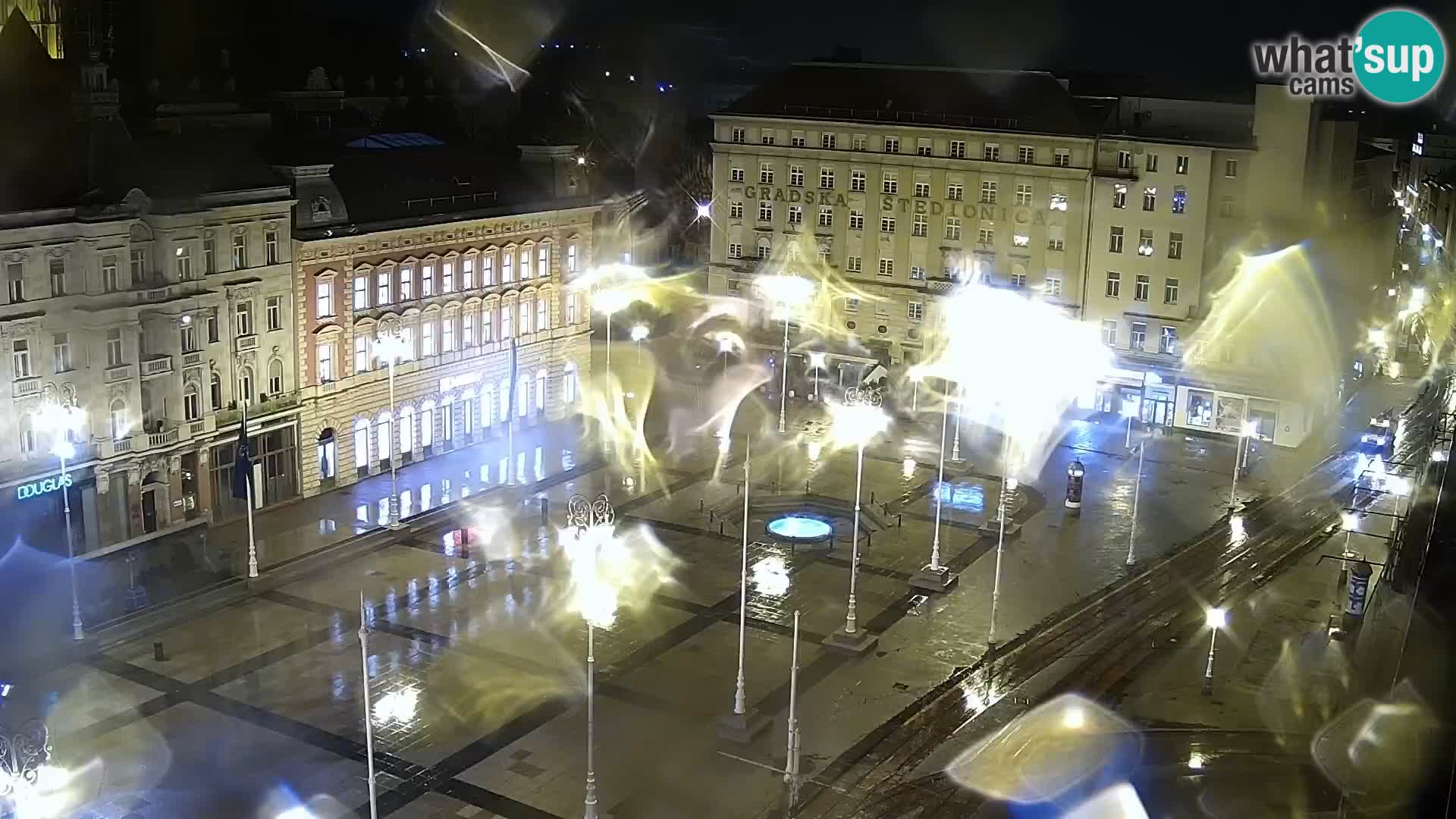 Piazza Ban Jelačić livecam Zagreb – Hotel Dubrovnik