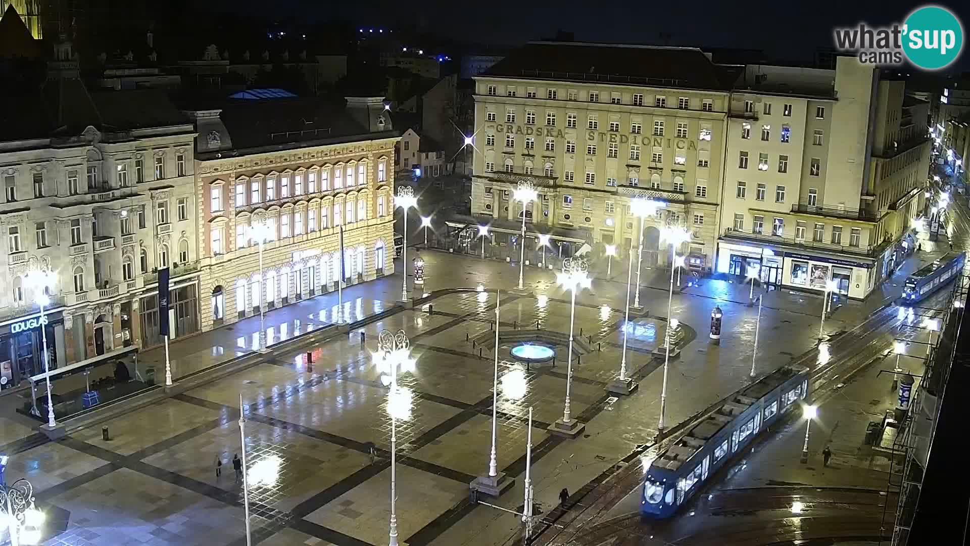 Ban Jelačić live cam Zagreb – Hotel Dubrovnik