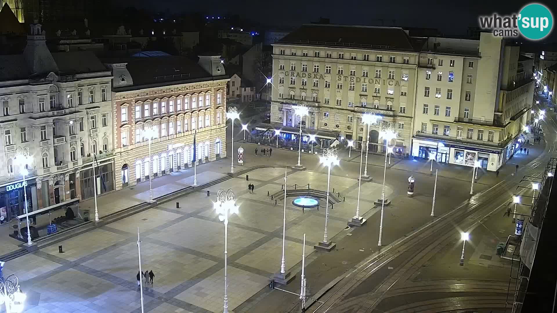 LIVE Webcam Zagreb Hotel Dubrovnik | Ban Jelačić square