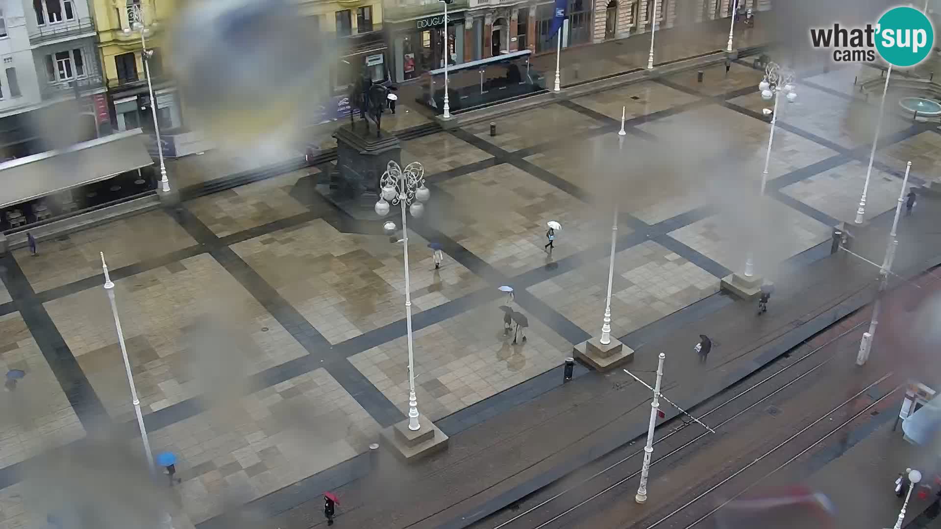 LIVE Webcam Zagreb Hotel Dubrovnik | Ban Jelačić square