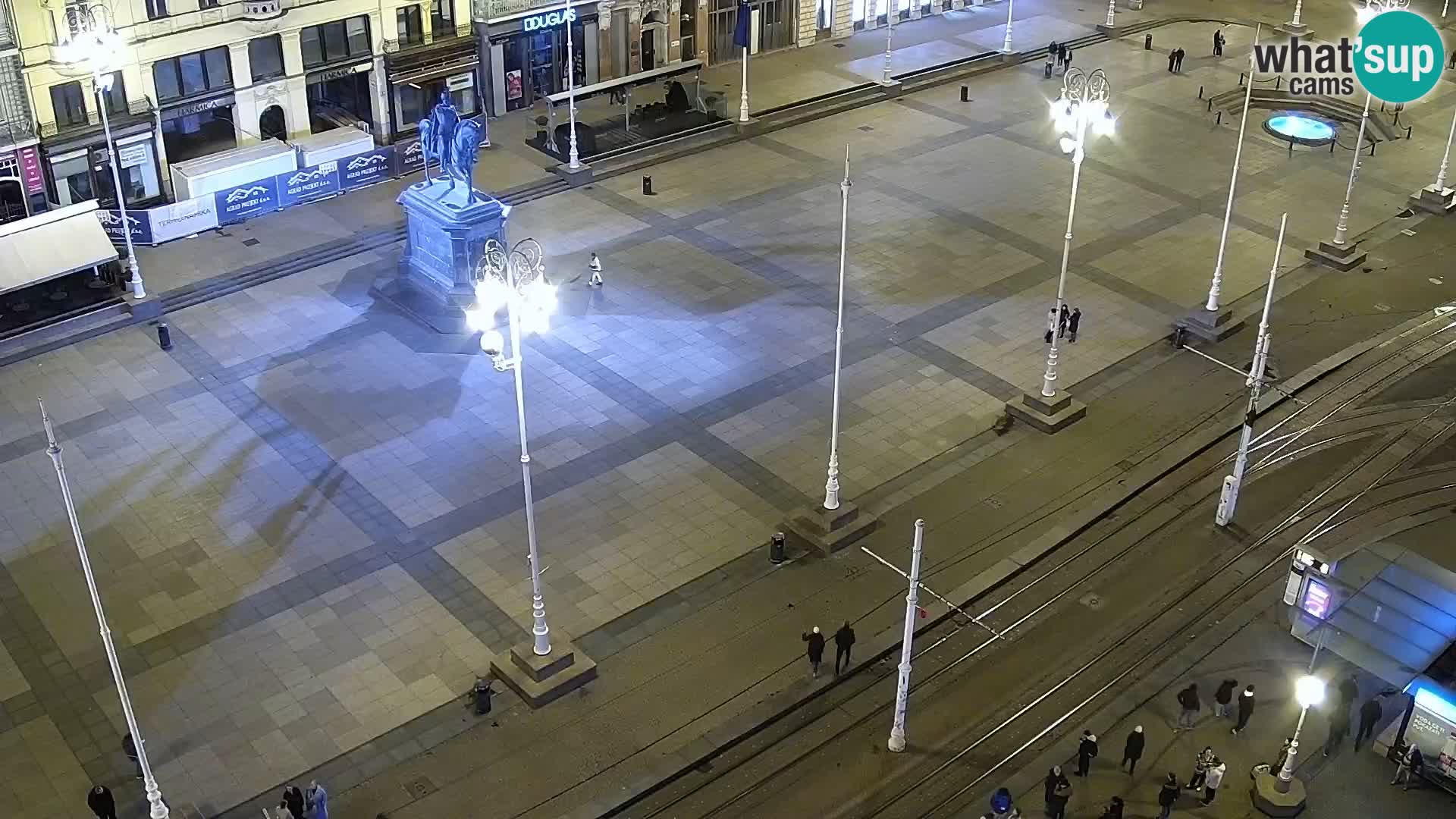 Plaza Ban Jelačić camera en vivo Zagreb – Hotel Dubrovnik