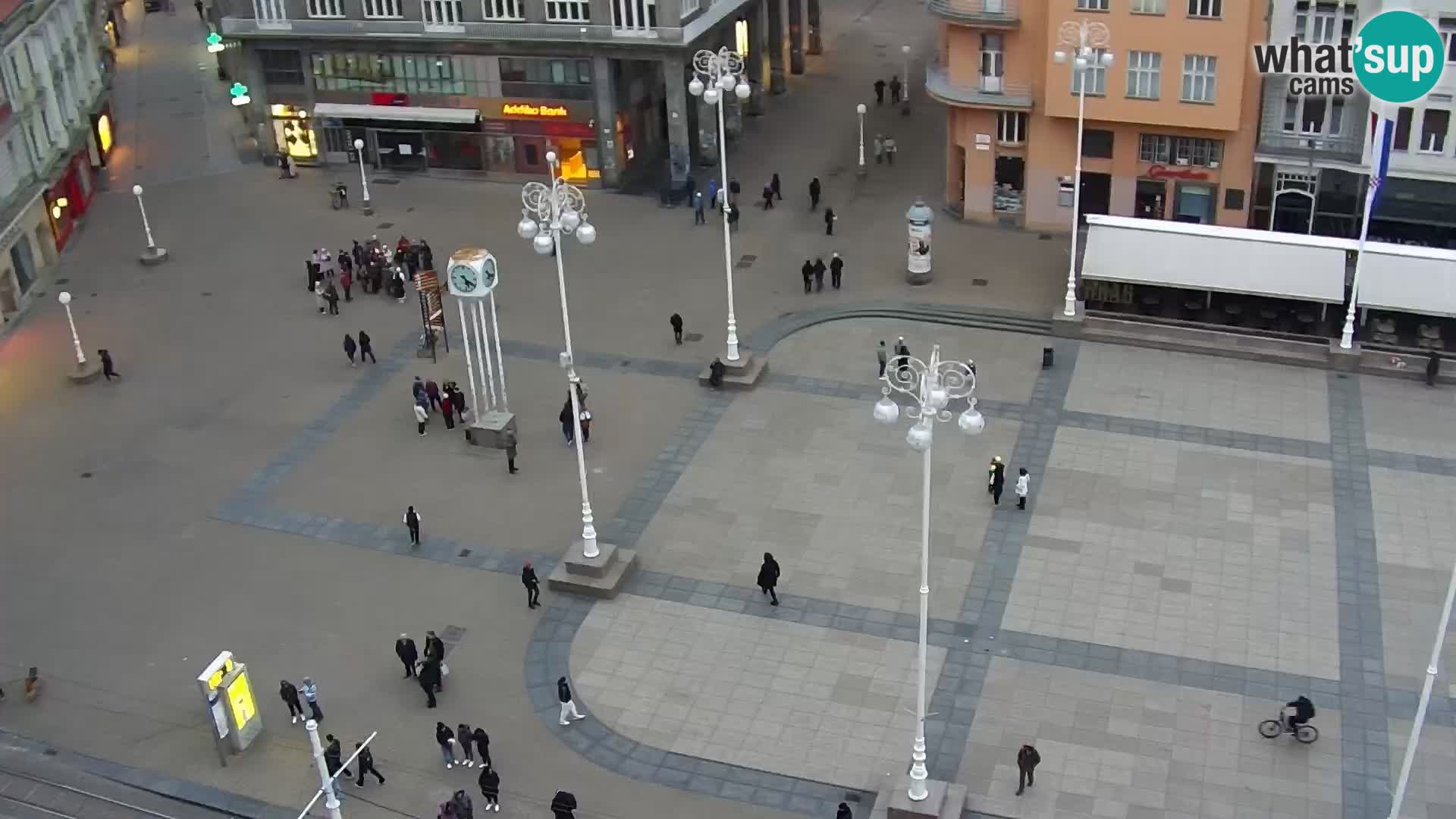 Ban Jelačić Platz  Live webcam Zagreb – Hotel Dubrovnik