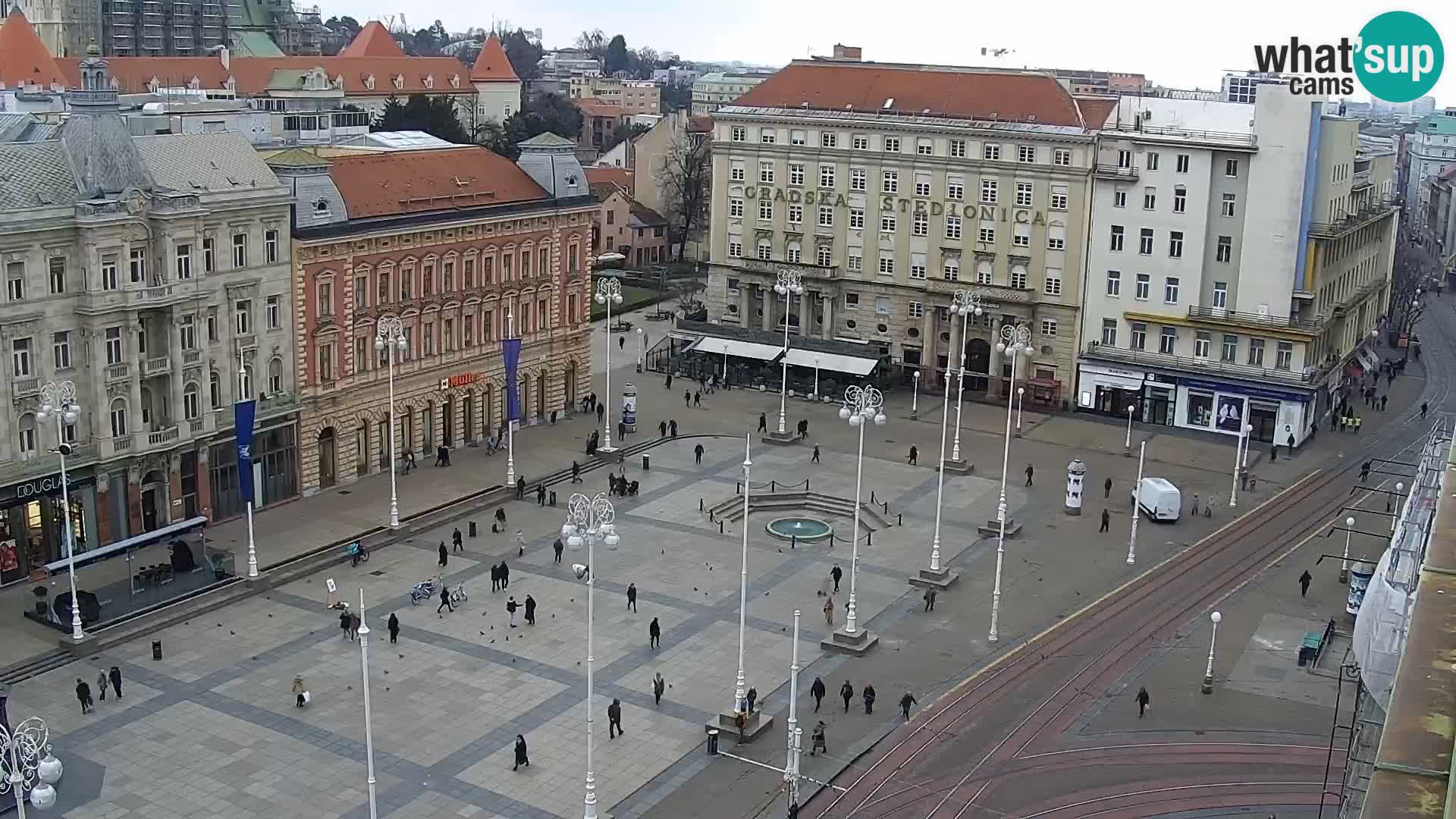 LIVE Webcam Zagreb Hotel Dubrovnik | Ban Jelačić square