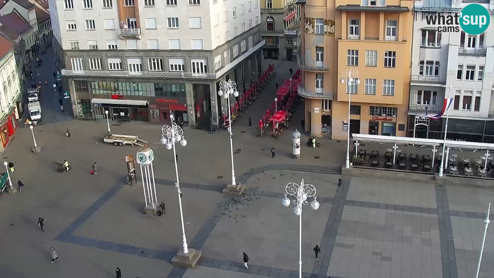 Piazza Ban Jelačić livecam Zagreb – Hotel Dubrovnik