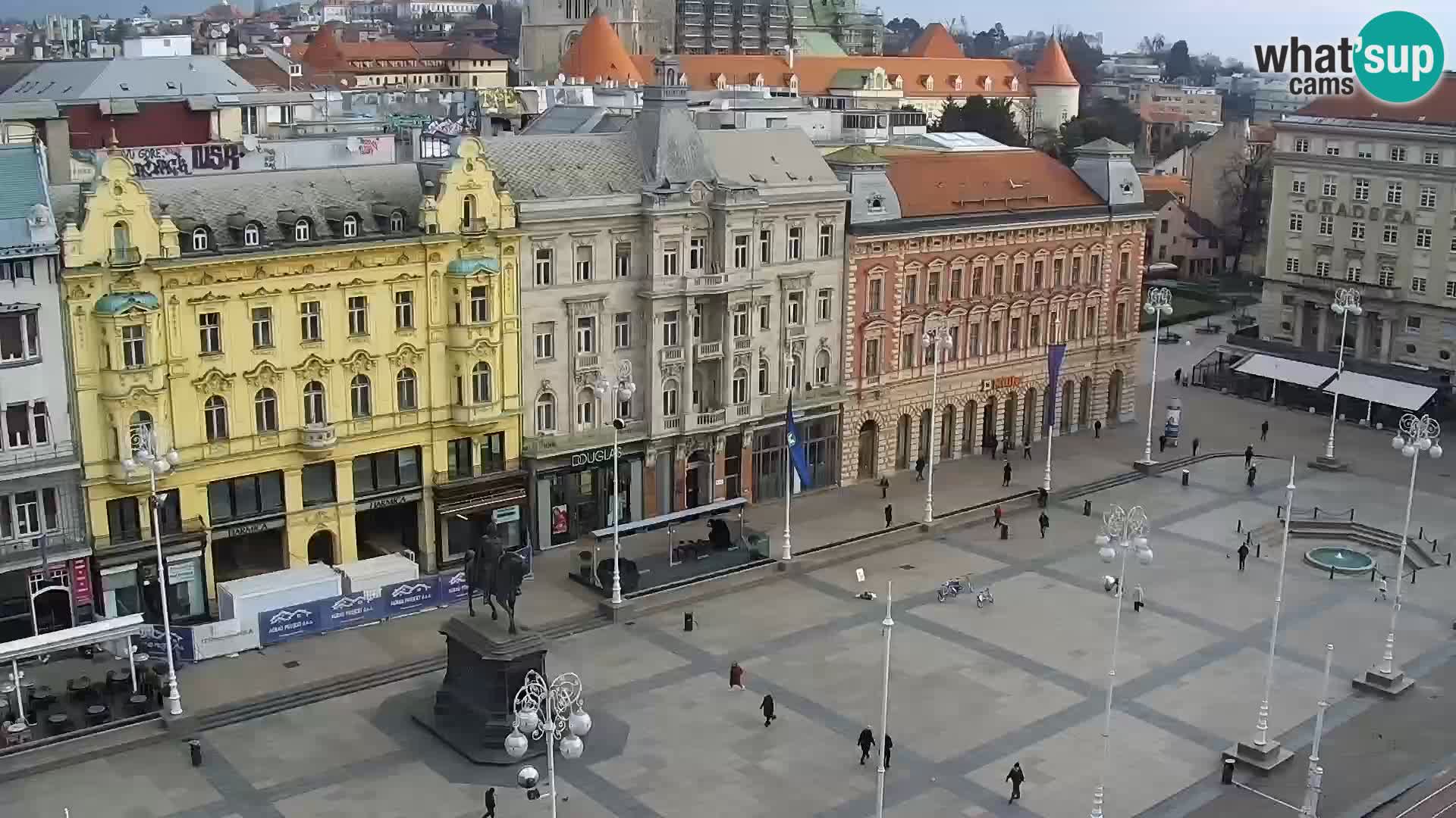 LIVE Webcam Zagreb Hotel Dubrovnik | Ban Jelačić square