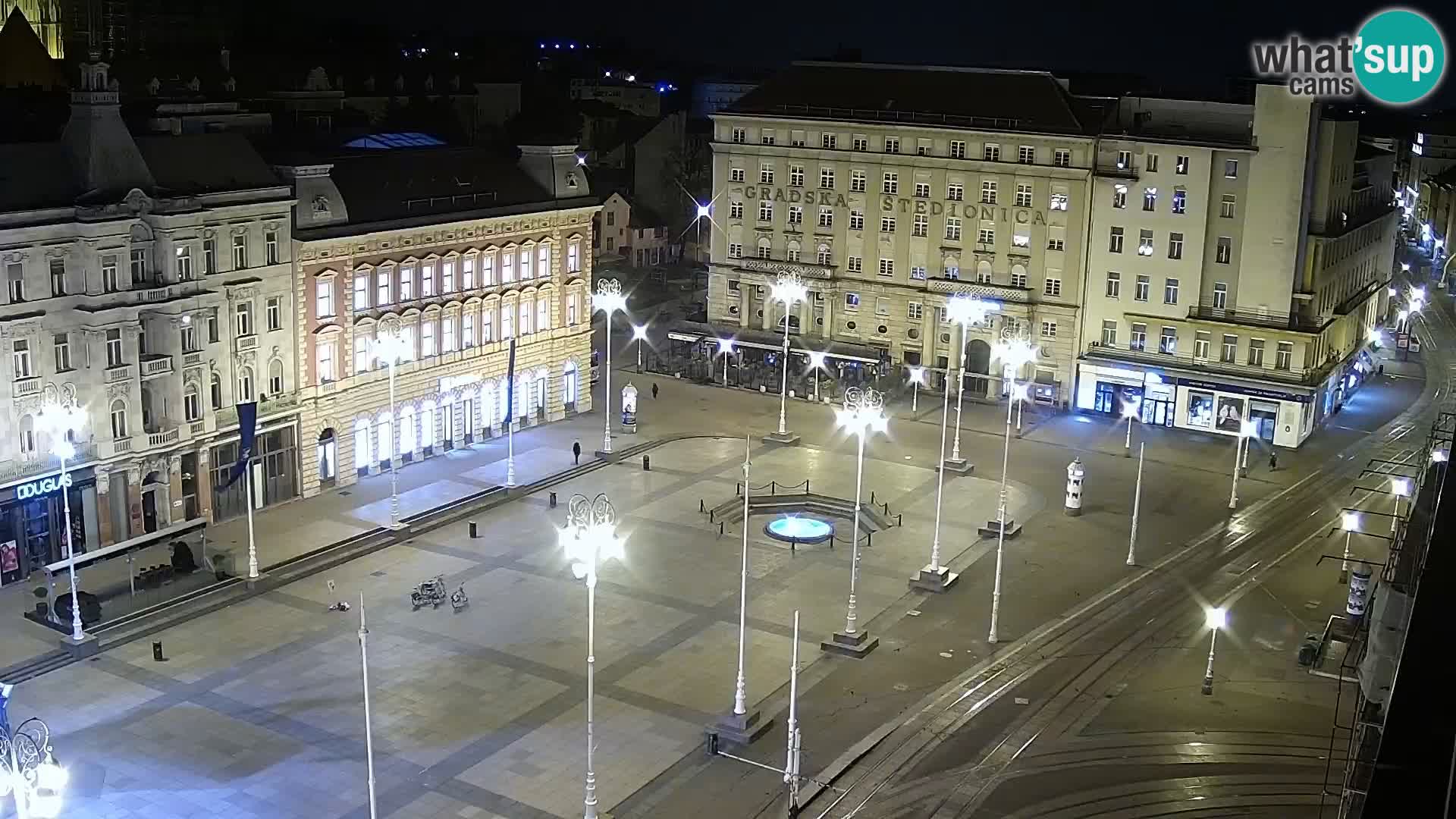 Zagreb – Bana Jelačića square panorama