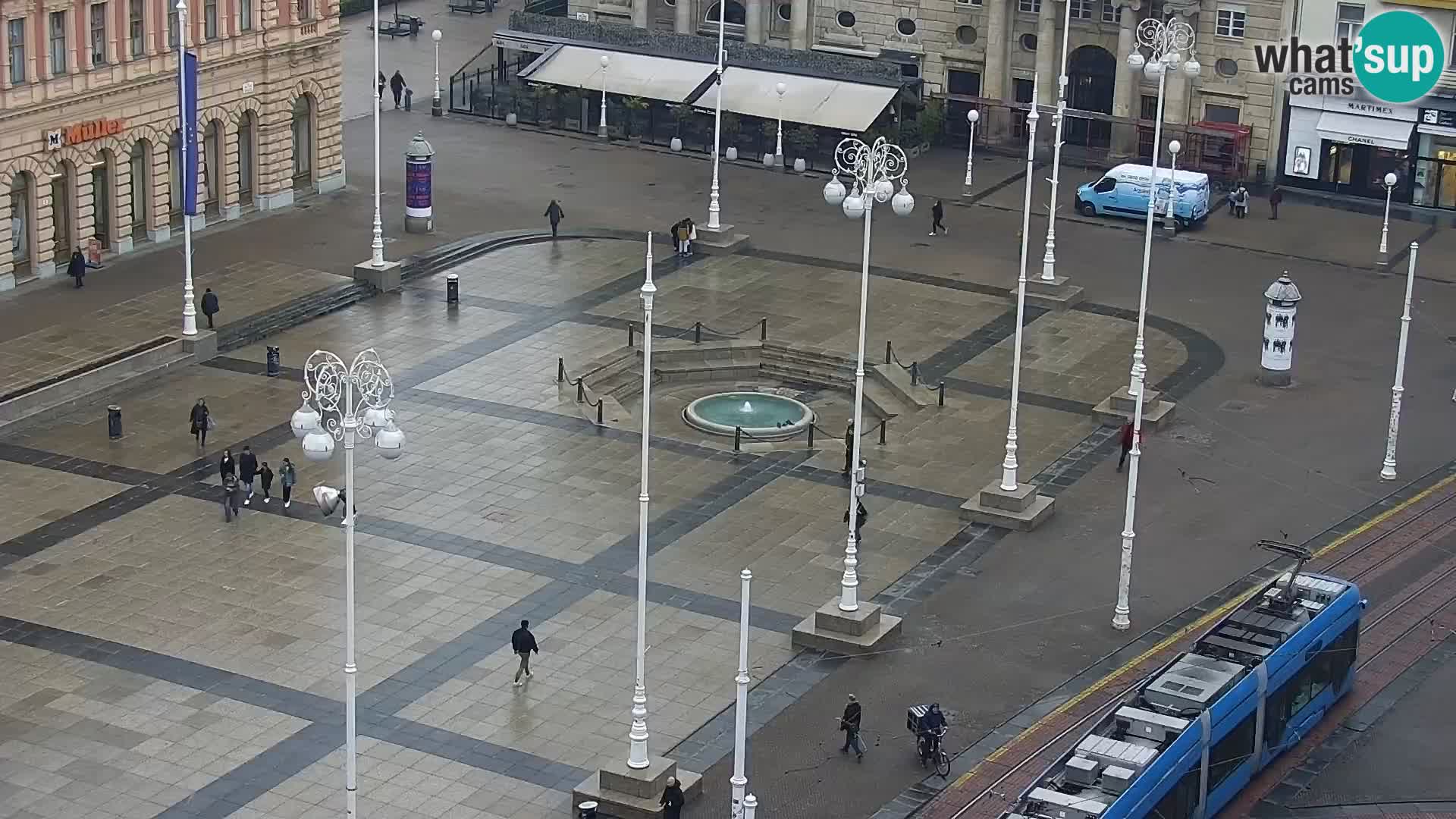 Ban Jelačić Platz  Live webcam Zagreb – Hotel Dubrovnik